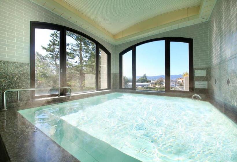 فندق Kamogawa Grand Tower