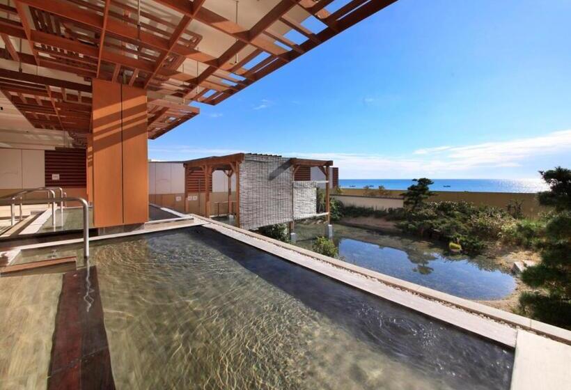 فندق Kamogawa Grand Tower