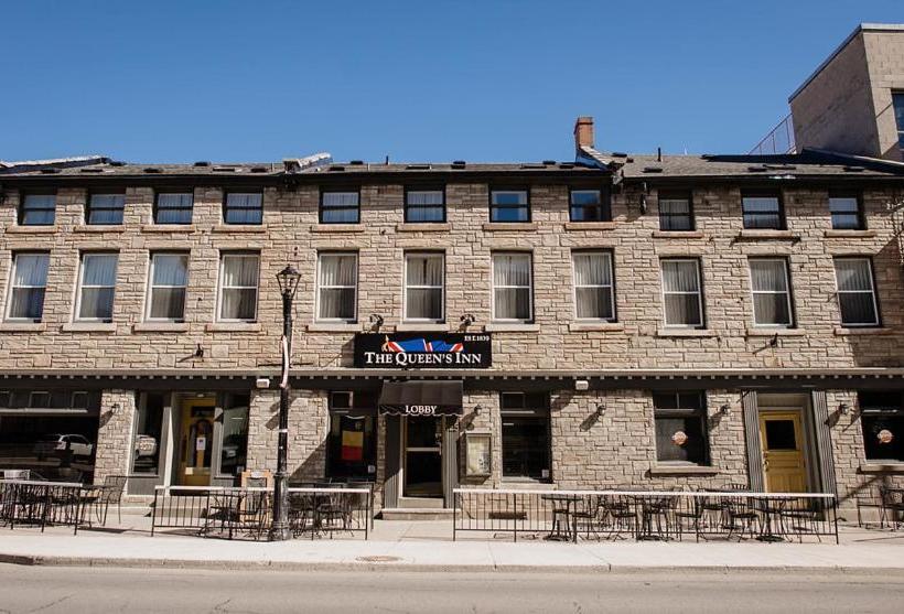 فندق The Queen's Inn