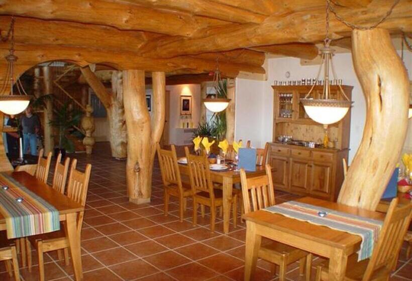 酒店 Williston Lake Resort