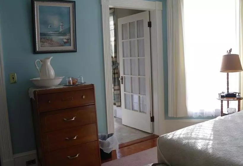 Meander In B&b