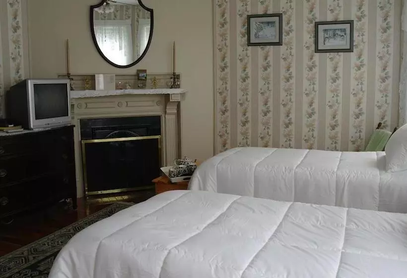Meander In B&b