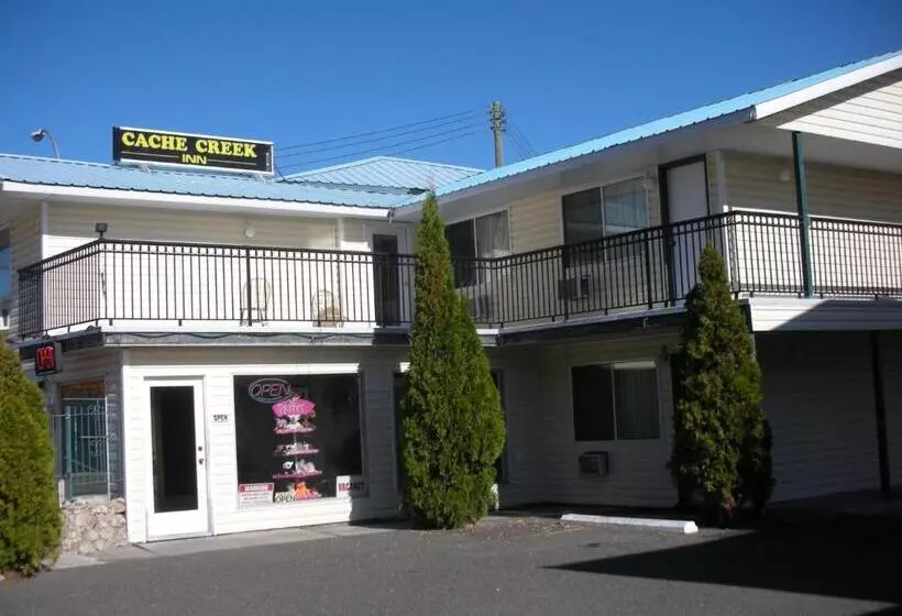 モーテル Cache Creek Inn
