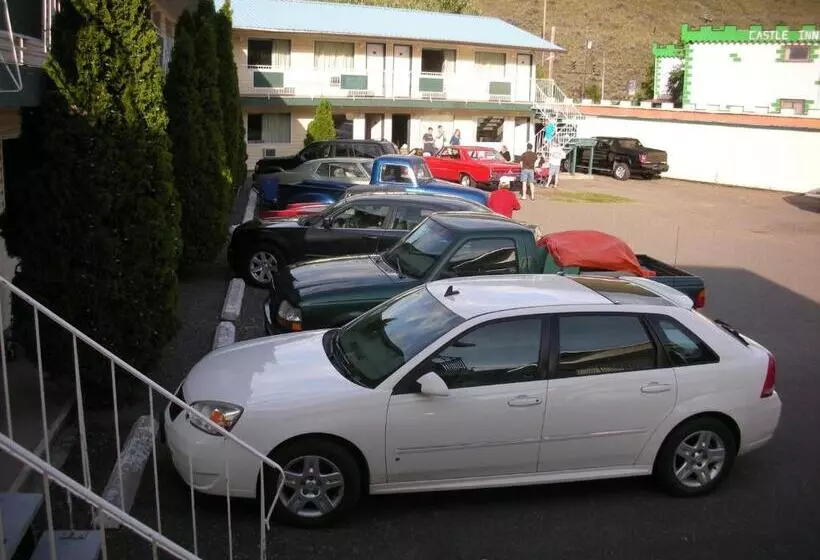 モーテル Cache Creek Inn