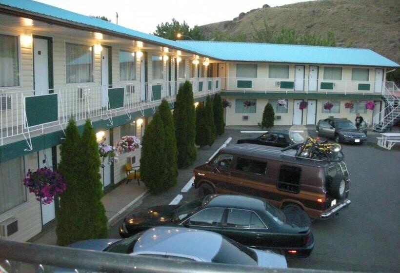 Motel Cache Creek Inn