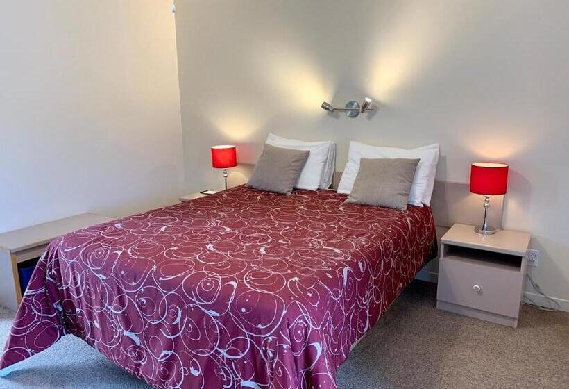 Motel De L'anse A L'eau