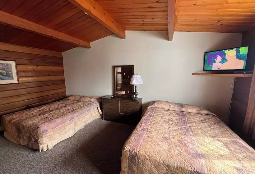 Raccoon Lodge Motel