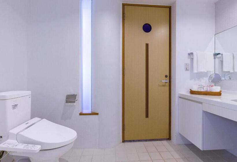 리조트 海まで徒歩1分 沖縄でも珍しい絶景ホテル 贅沢プライベートビーチ付き ビーチルーム