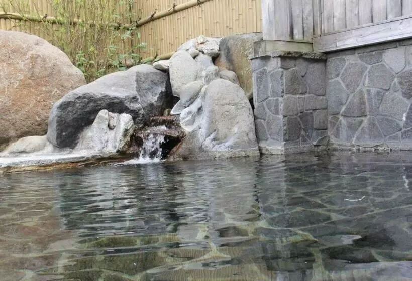旅館 Denshukan Torayanoyu