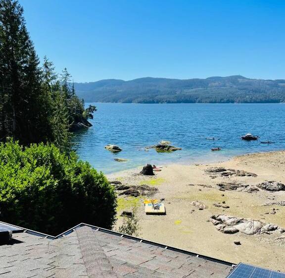 The Tuwanek Hotel And Spa