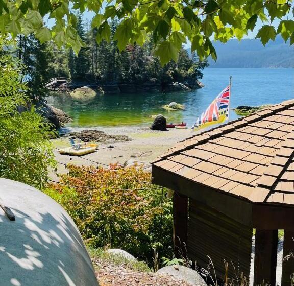 The Tuwanek Hotel And Spa