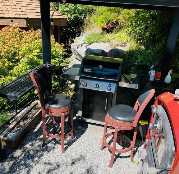 The Tuwanek Hotel And Spa