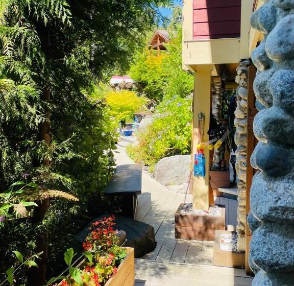 The Tuwanek Hotel And Spa