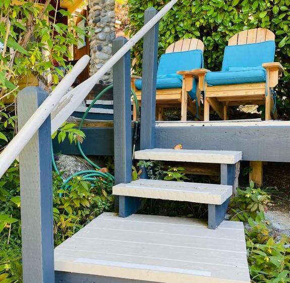 The Tuwanek Hotel And Spa