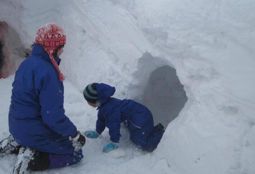 호스텔 Boken Kazoku