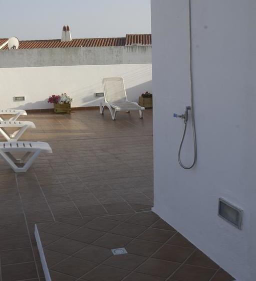 Hostel & Gym Relise Albergue Juvenil