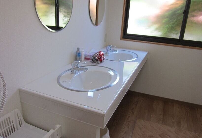 فندق صغير Ryokan Matsukaze