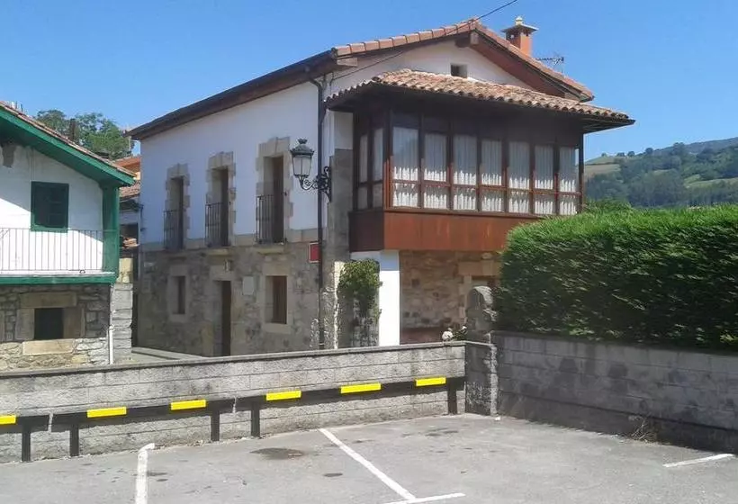 هاستل Apartamentos Rurales La Casa Vieja De Alceda