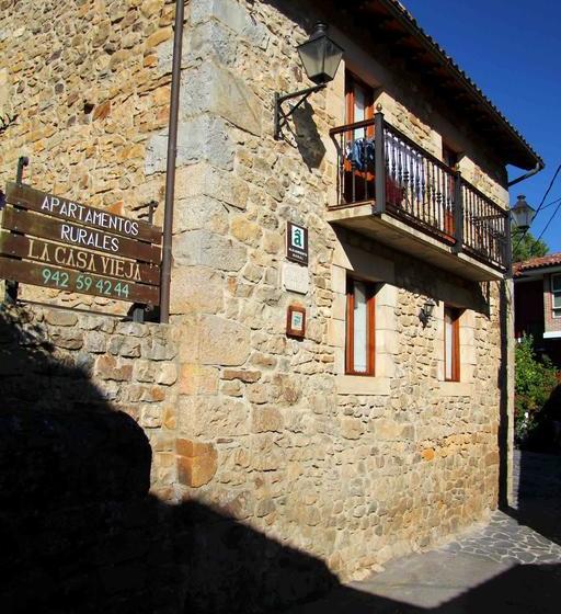 Общежитие Apartamentos Rurales La Casa Vieja De Alceda