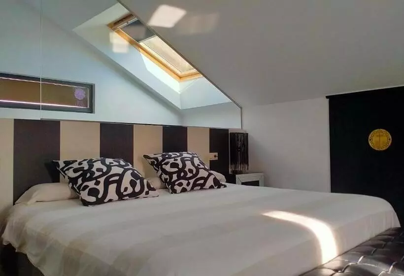 Hotel 7 Uvas