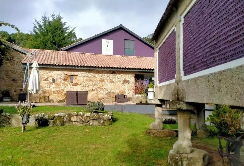 Hotel 7 Uvas