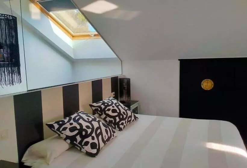 Hotel 7 Uvas