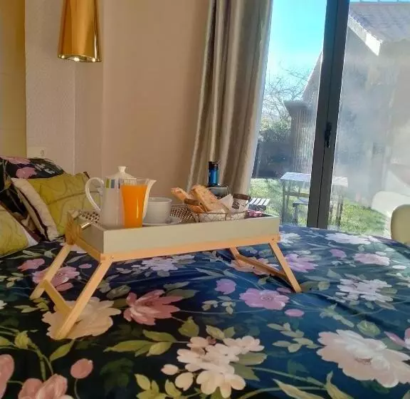 Hotel 7 Uvas