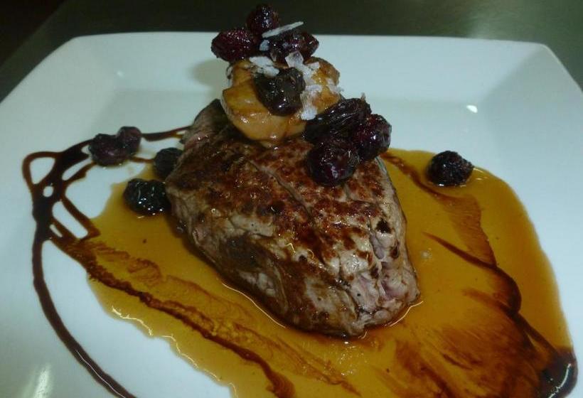 Hotel Doña Elvira Nava