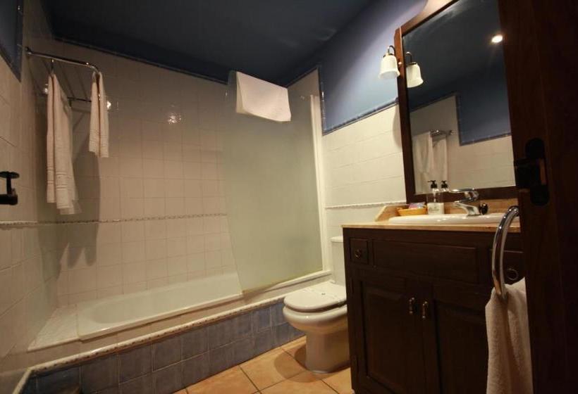 Hotel Doña Elvira Nava