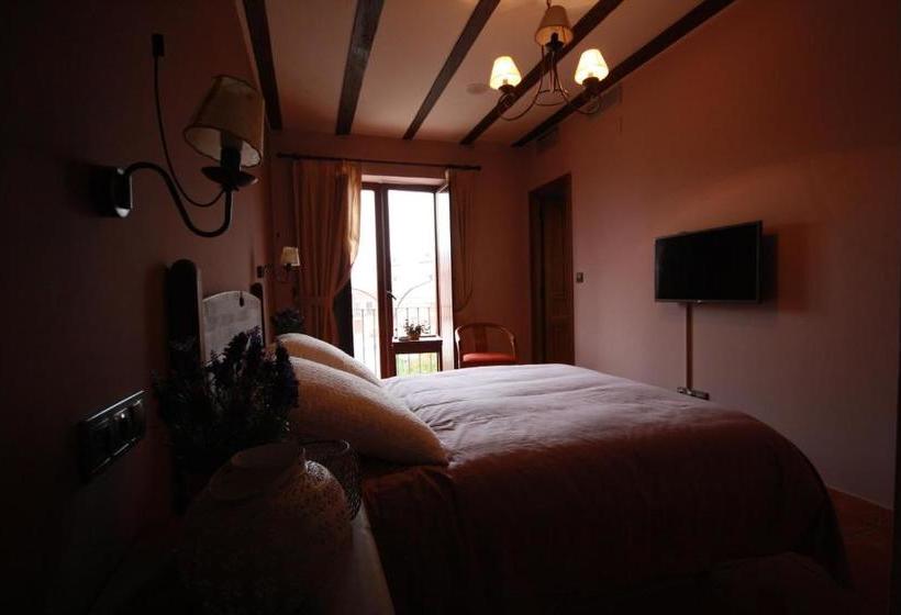 Hotel Doña Elvira Nava