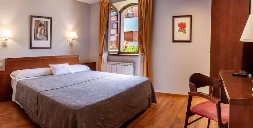 Hotel Fonda Merce