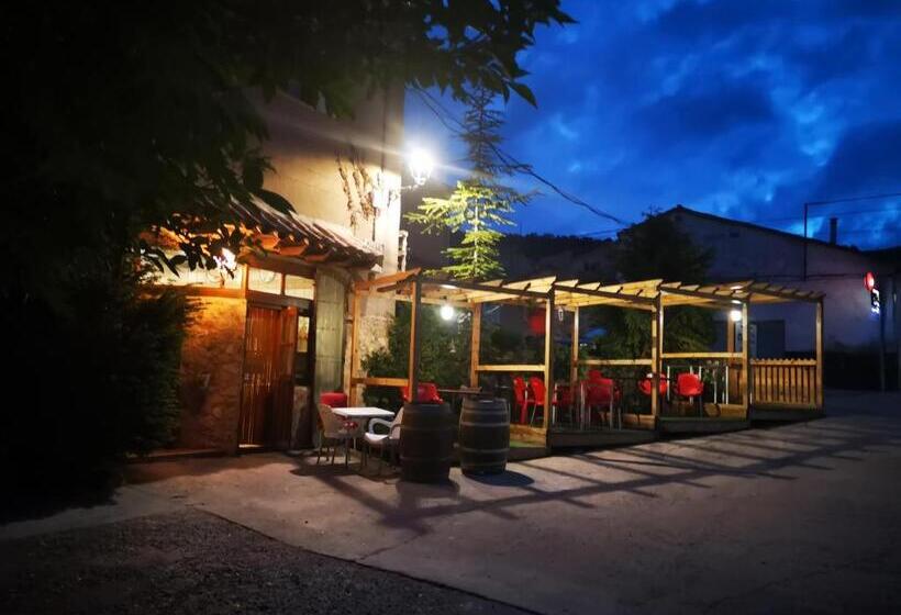 Отель Hospedaje Rural Casa Parri