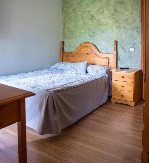 Отель Hospedaje Rural Casa Parri