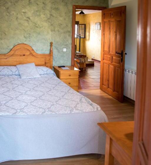 Отель Hospedaje Rural Casa Parri