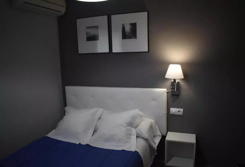 ホテル Hostal El Rocio