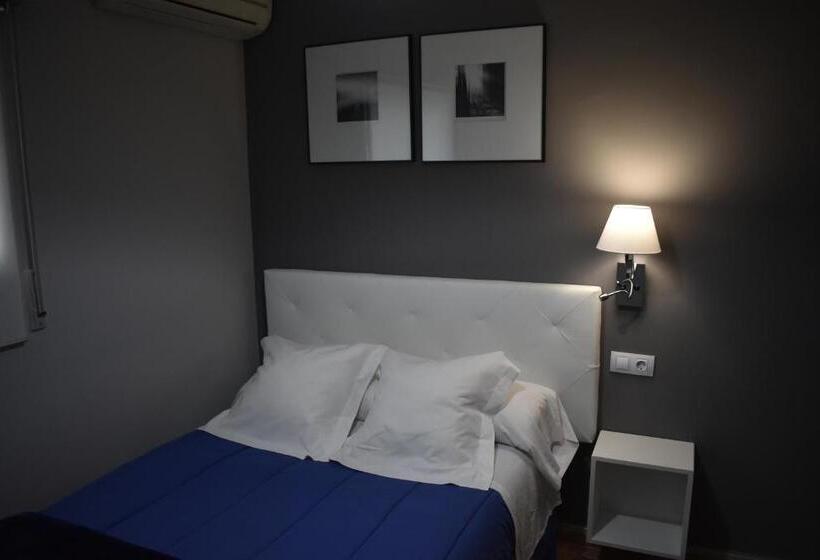 酒店 Hostal El Rocio