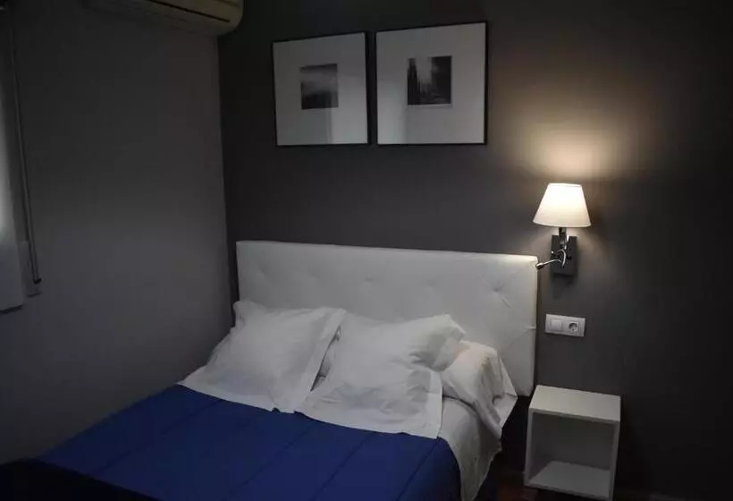 ホテル Hostal El Rocio