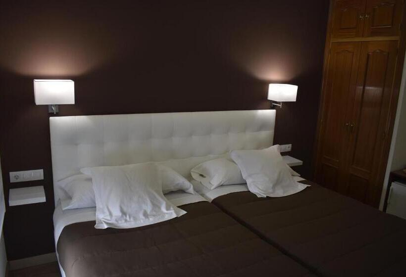 酒店 Hostal El Rocio