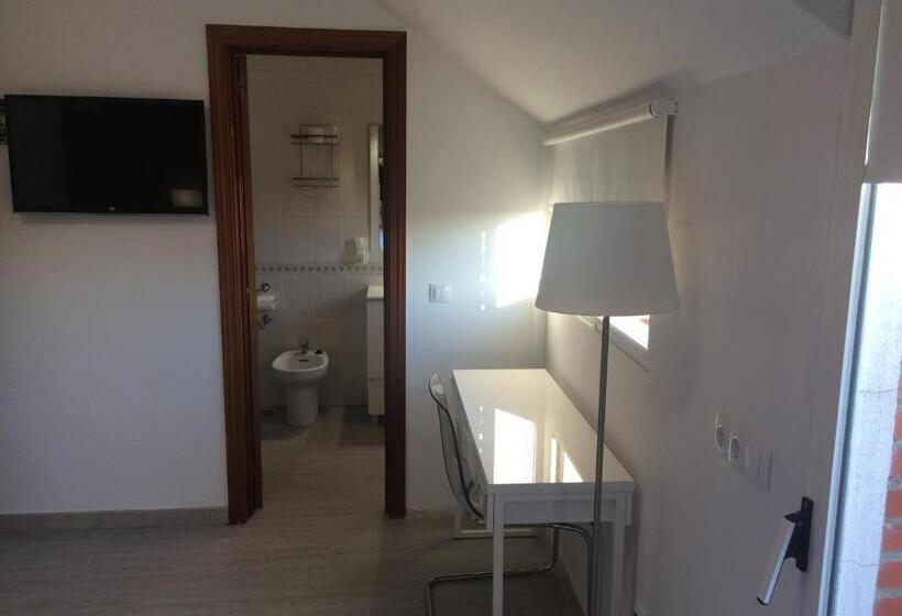 酒店 Hostal El Rocio