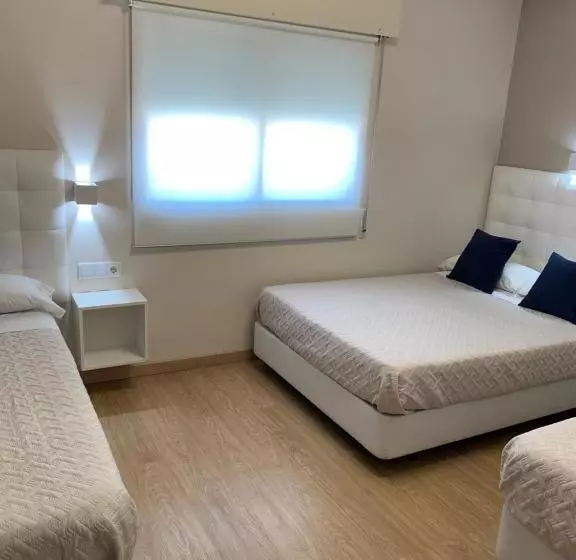 ホテル Hostal El Rocio