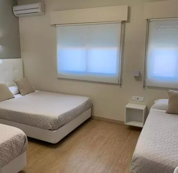 ホテル Hostal El Rocio
