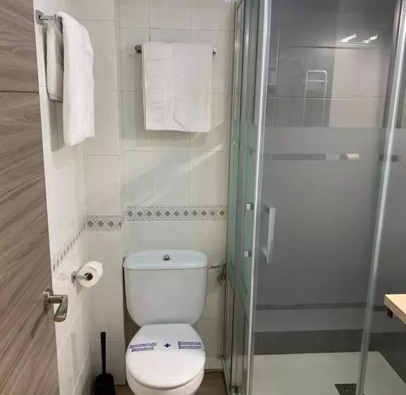 ホテル Hostal El Rocio