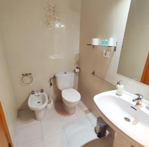 ホテル Hostal Neus