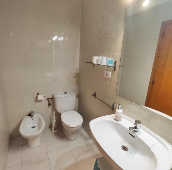 ホテル Hostal Neus