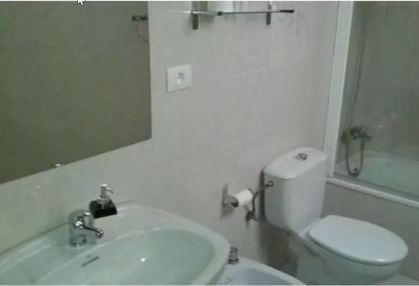 ホテル Hostal Neus