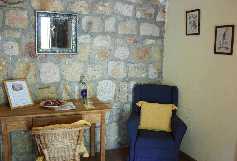 酒店 La Quinta De Los Enebrales