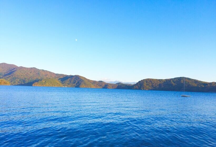 Отель Lodge Oakland