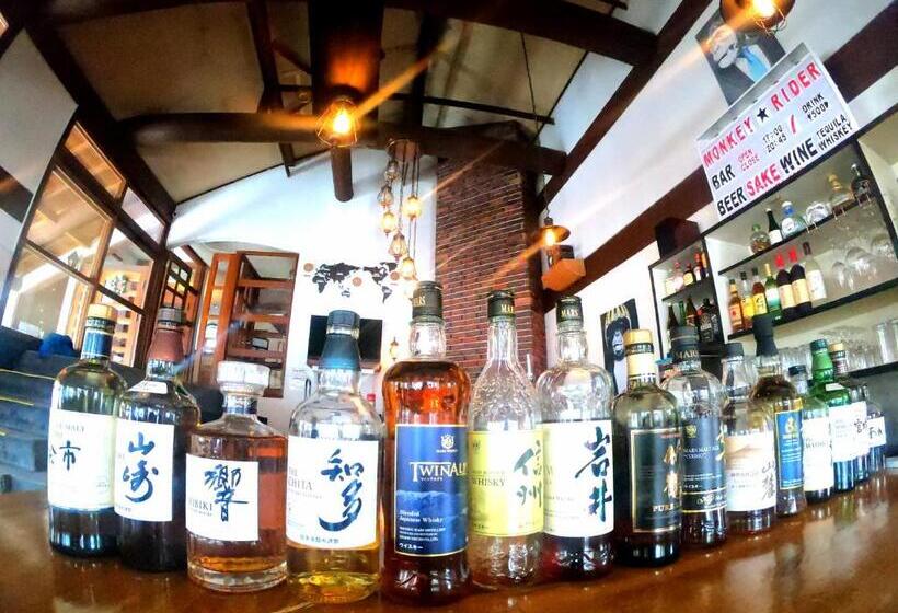 בית מלון כפרי Monkey Rider