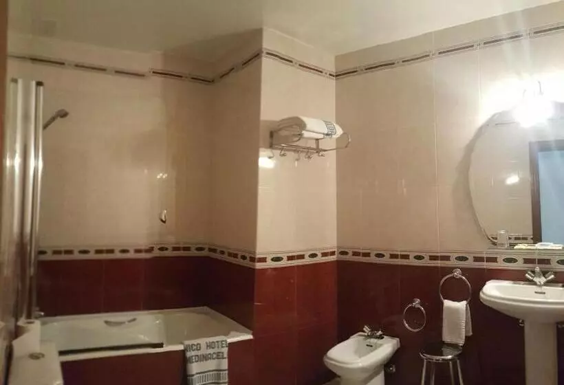 Hotel Nico