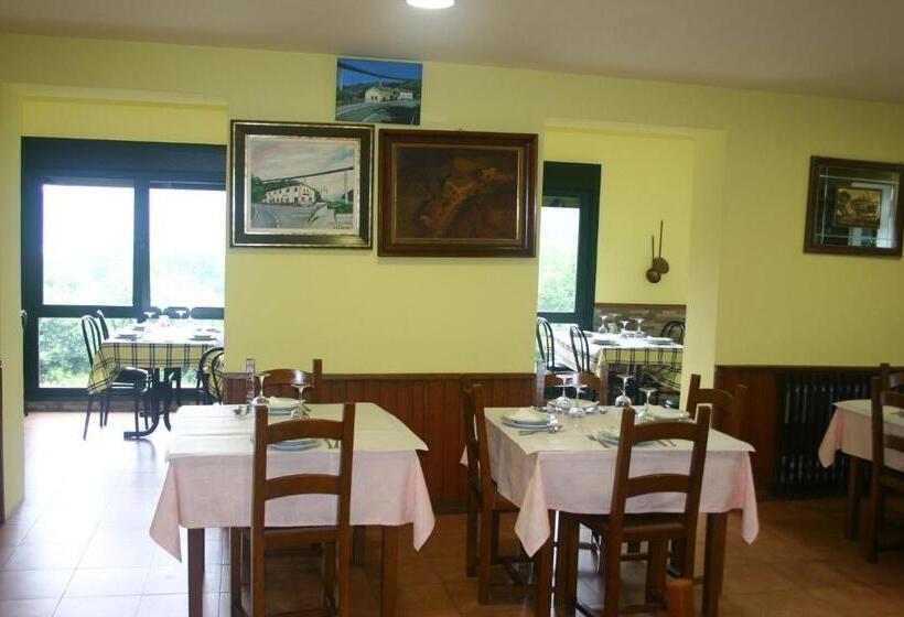 בית מלון כפרי Restaurante Canero